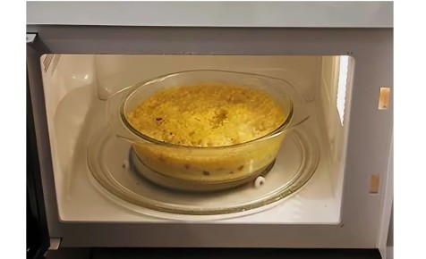 Пшённая каша в микроволновке: как быстро и просто порадовать семью