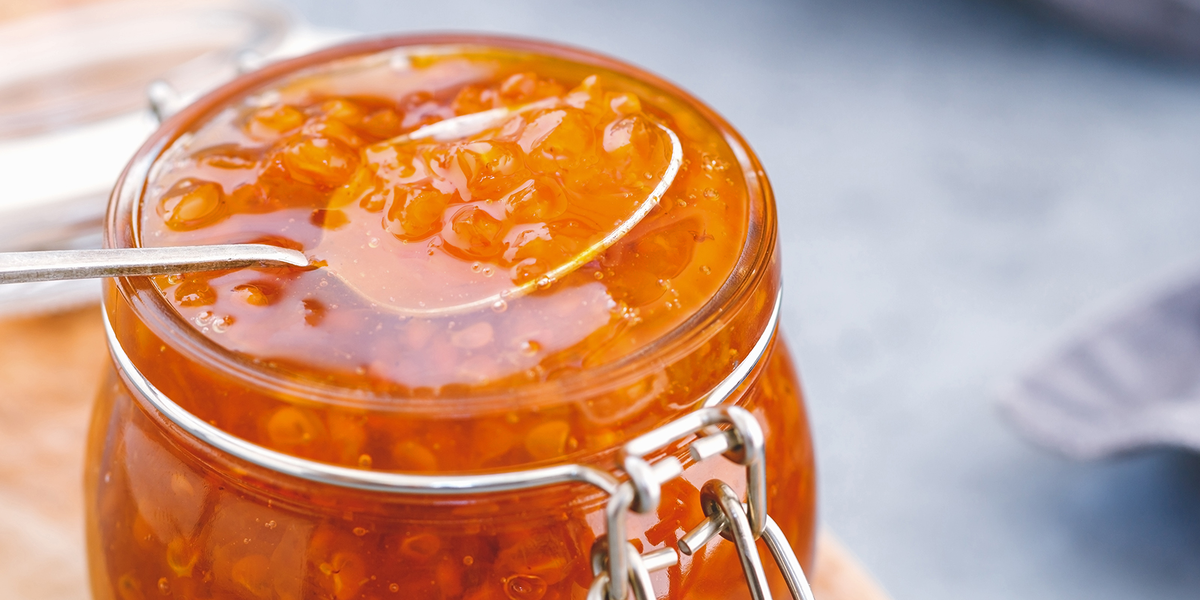 Как сохранить морошку на зиму: секреты северного деликатеса