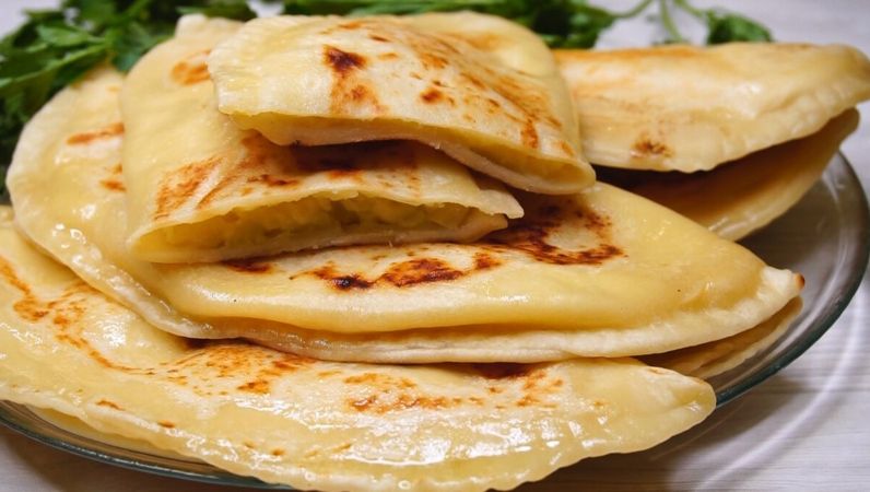 Кутабы — идеальное блюдо на каждый день из простых ингредиентов