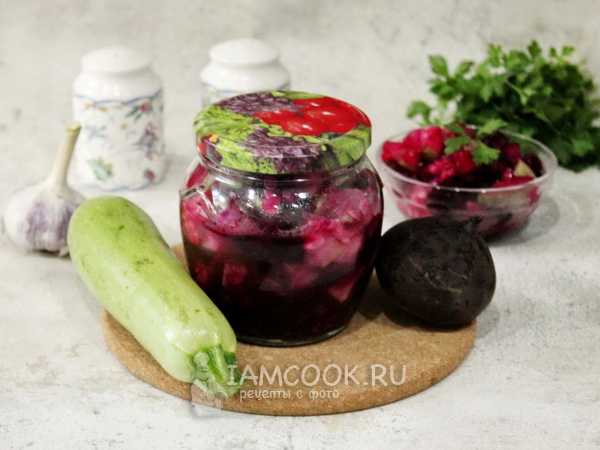 Приготовьте идеальную заготовку: закуска, гарнир и заправка для борща в одной банке