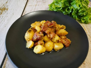 Как приготовить домашнее жаркое из свинины: простой рецепт с овощами