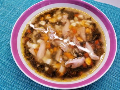 Сытный суп с курицей и индейкой: идеальный рецепт с щавелем и крапивой