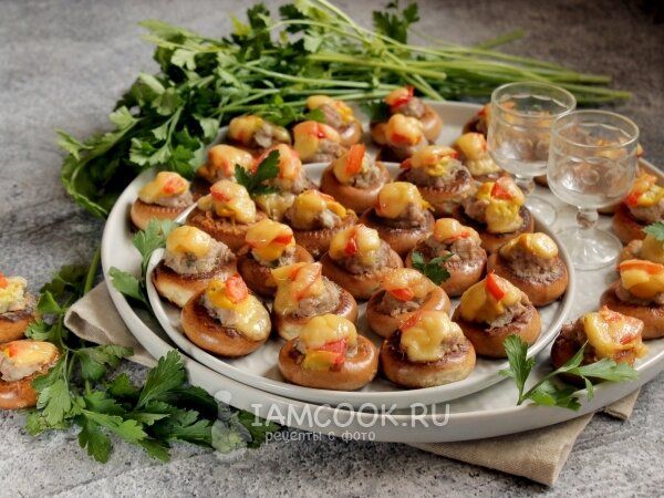 Бублики с фаршем: простое и вкусное блюдо для любого праздника