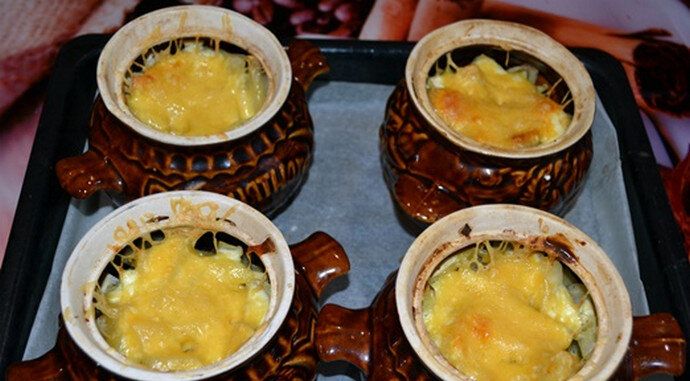Согревающий картофель с грибами под сырной корочкой