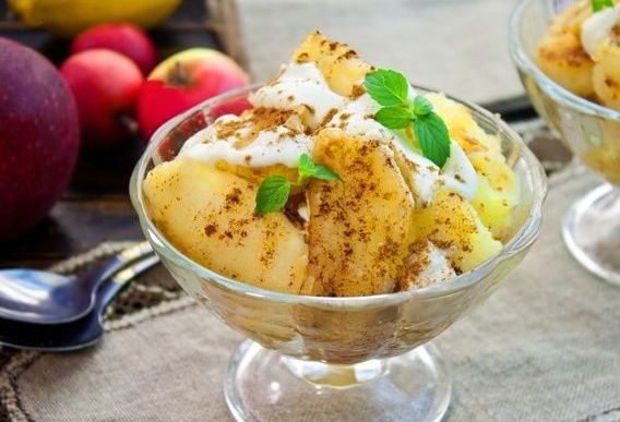 Восхитительные жареные яблоки с кремовым сыром