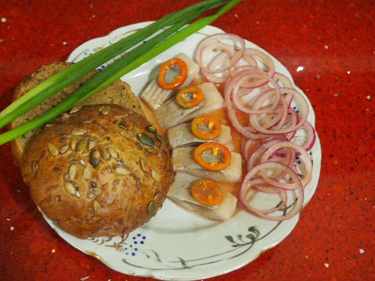 Как превратить обычную селедку в кулинарный шедевр за два часа