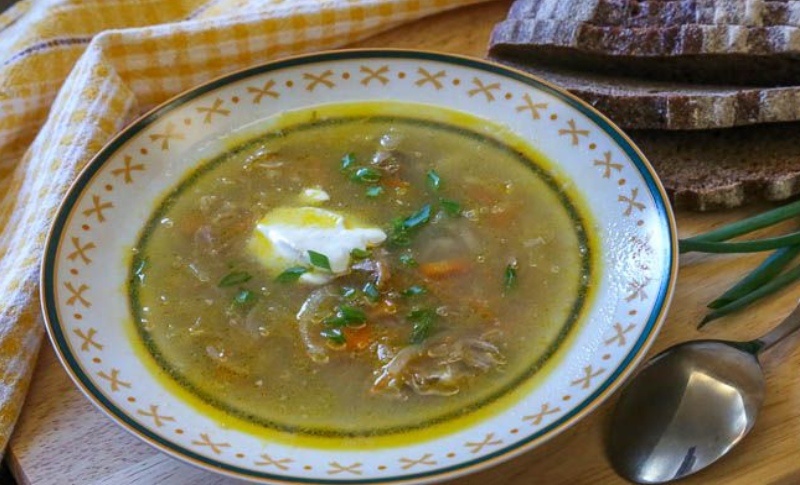 Непревзойденный вкус щей с квашеной капустой и перловкой