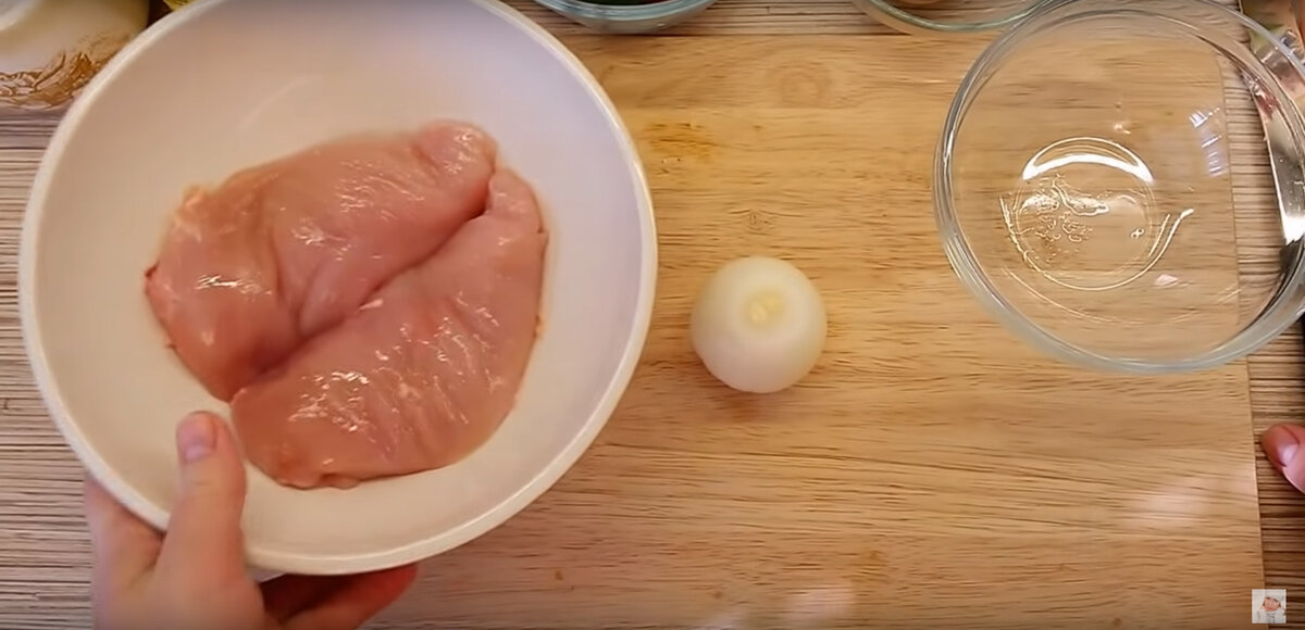 Нежные куриные котлеты: простой и вкусный рецепт на каждый день