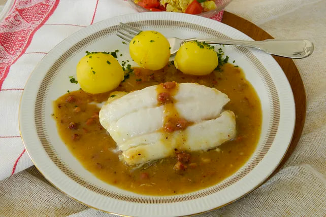 Секреты приготовления трески: филе в пивном соусе с беконом