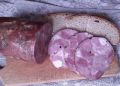 Домашняя колбаса из свиного окорока: секреты приготовления