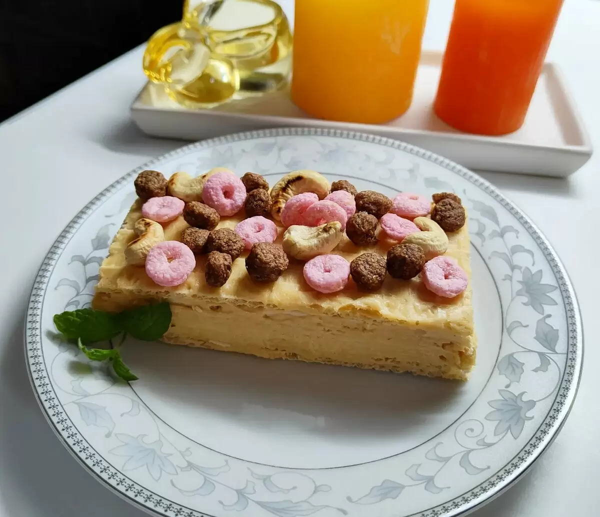 Вафельный торт без выпечки: просто, вкусно и с фантазией