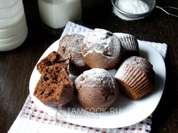 Кексы с кефиром и сгущёнкой: просто, вкусно и быстро!