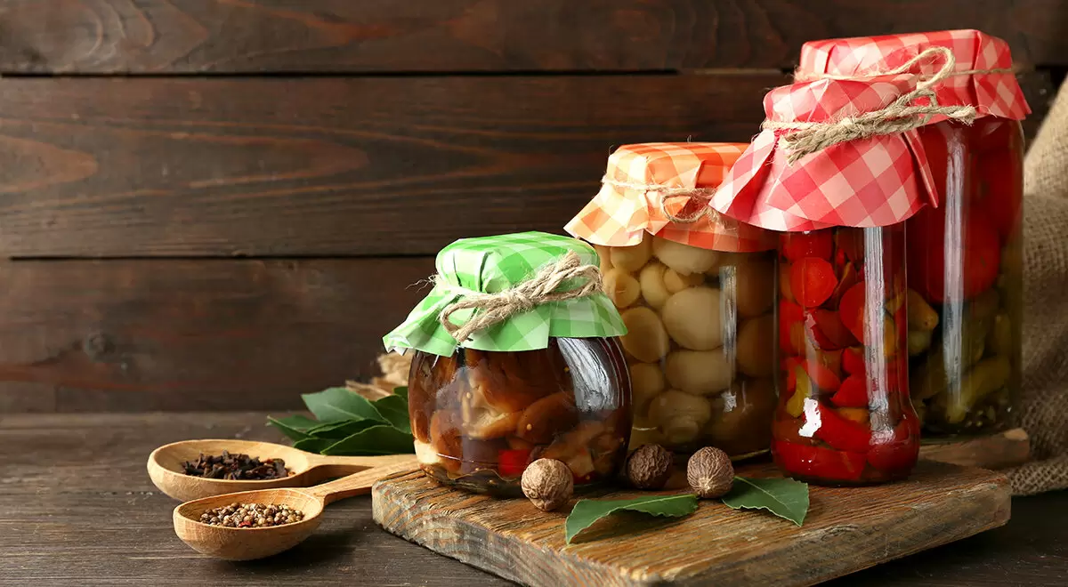 Изучаем тайны традиционных заготовок: соленья, квашения и мочения