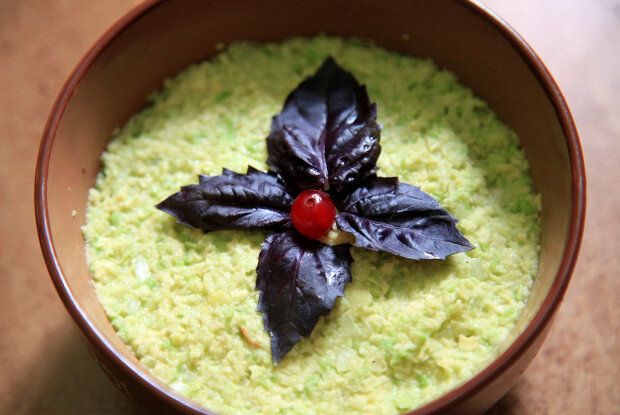 Нежный паштет из авокадо: простой и вкусный рецепт для любого случая