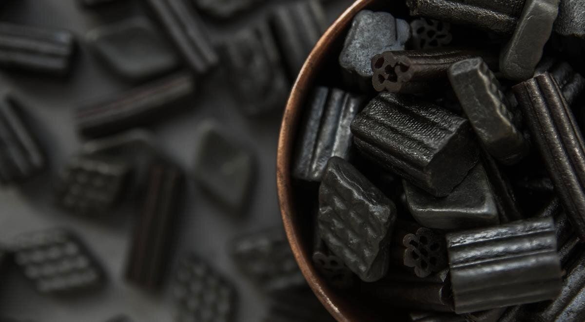 Лакричные конфеты каждый день: здоровье или риск?