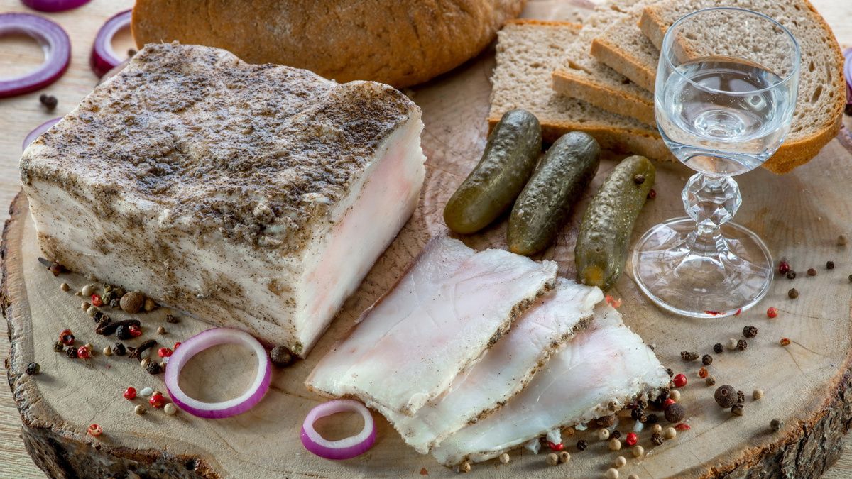 Сало как искусство: рецепты, которые покорят даже самых взыскательных гурманов
